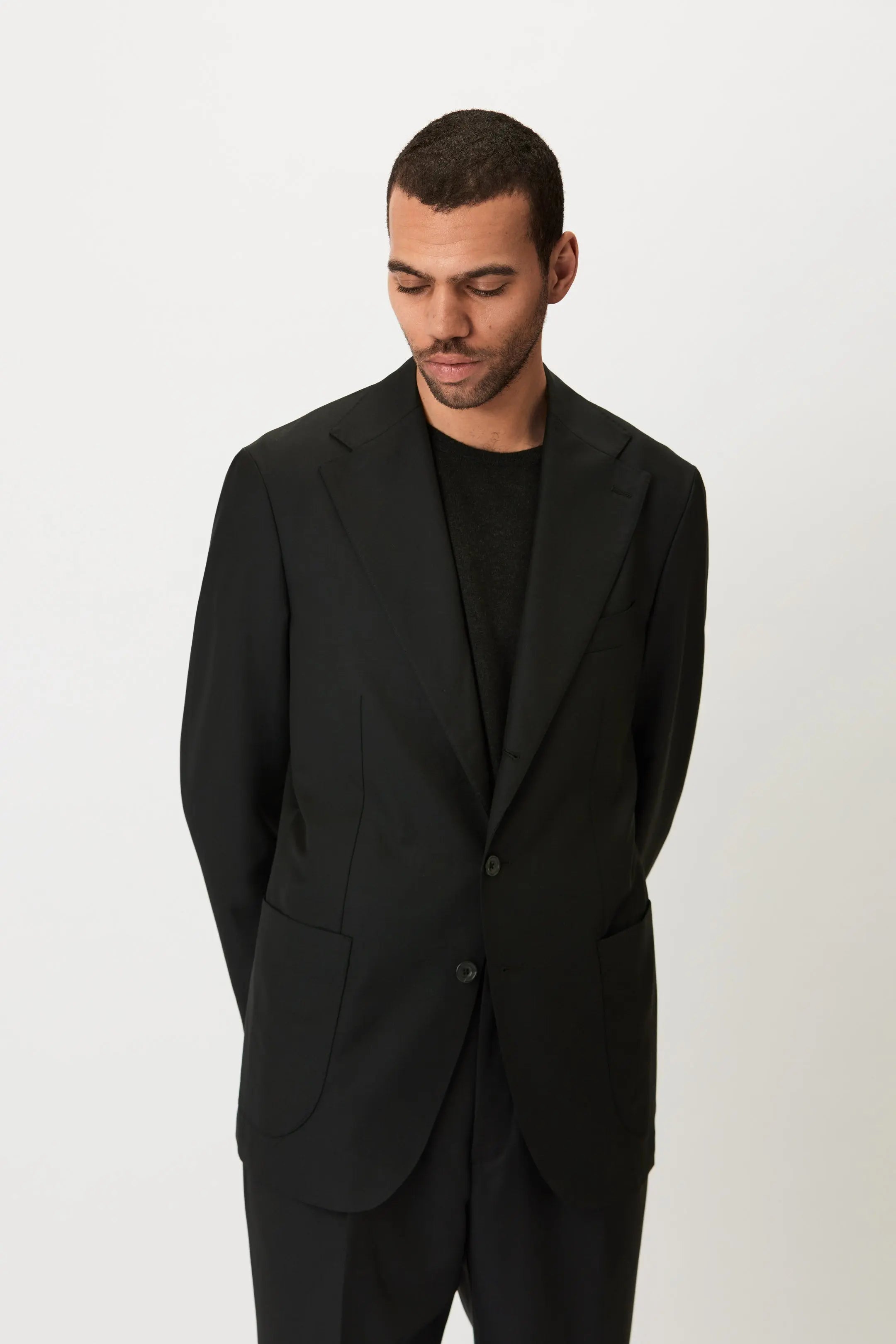 01 - Suit Jacket - Black Giabe