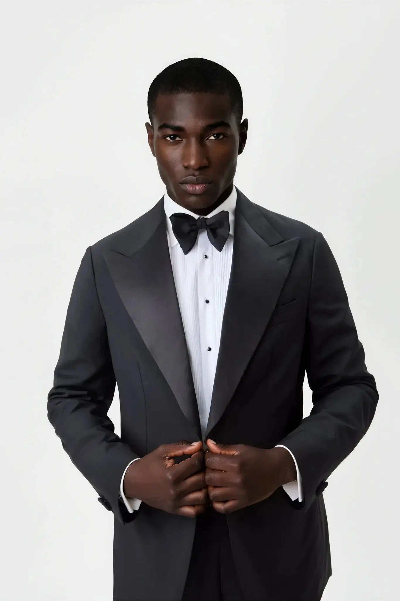 03 - Tuxedo Jacket - Black Giabe